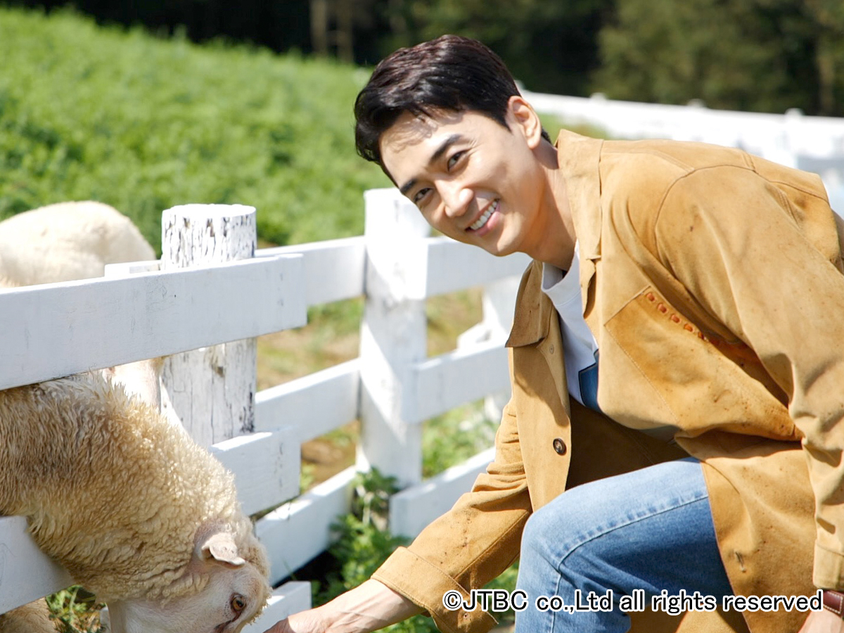 ブレイクから20年45歳を迎えたソン・スンホンの女性を魅了し続ける